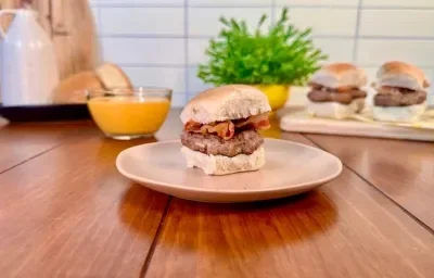 Mini Burgers con Queso