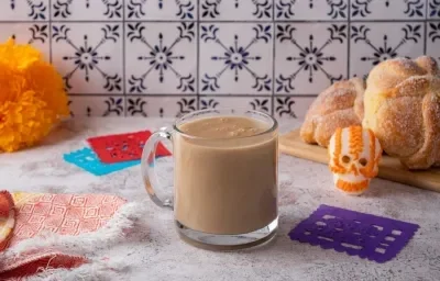 Atole de Pan de Muerto Atole de Pan de Muerto
