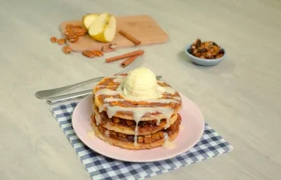 Hot cakes rol de canela Hot cakes rol de canela