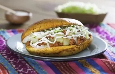 pambazo de chorizo y papa pambazo de chorizo y papa
