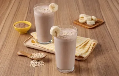 Licuado de Chocolate, avena y plátano