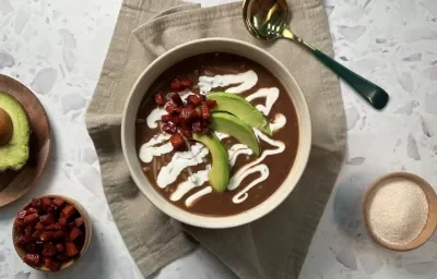 Sopa de Frijol con Fideos Sopa de Frijol con Fideos