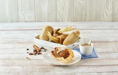 Tamales de café de olla Tamales de café de olla
