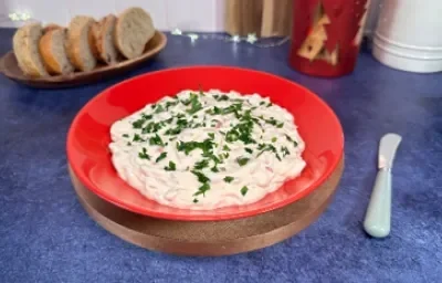 Dip de Tocino y Cebolla Caramelizada