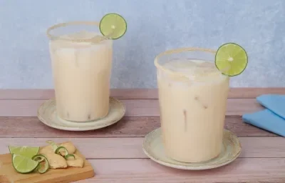 Agua de Pay de Limón