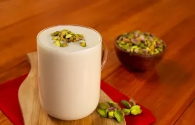 Atole de Pistache con Canela Atole de Pistache con Canela