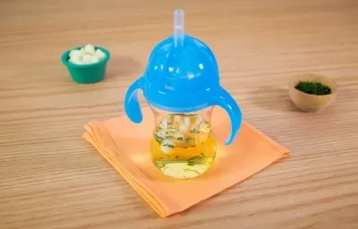 Juguito de manzana con pera Juguito de manzana con pera