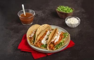 Quesadillas Rellenas con Col y Champiñones