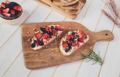 SWEET RICOTTA TOAST preparada Leche Condensada LA LECHERA® Untable SWEET RICOTTA TOAST preparada Leche Condensada LA LECHERA® Untable