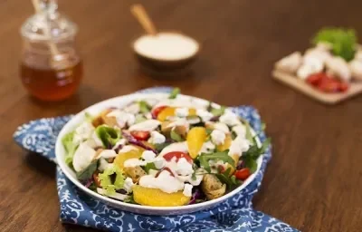 Ensalada con aderezo de mostaza Ensalada con aderezo de mostaza