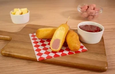Banderillas de queso y salchicha