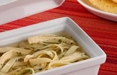 sopa de tallarines sopa de tallarines