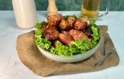 Rollitos de Tocino con Pollo