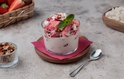 Fresas con Crema y Queso de Cabra Fresas con Crema y Queso de Cabra