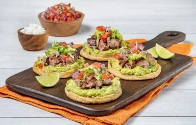 Sopes de Arrachera