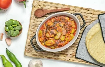 Habas en Salsa Roja Habas en Salsa Roja