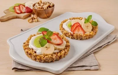 Tarta de Nueces con Fruta Tarta de Nueces con Fruta
