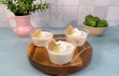 Carlota de Limón Deslactosada en Vasito