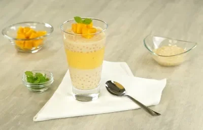 Postre de tapioca con mango Postre de tapioca con mango