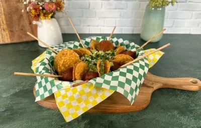 Mini Banderillas con Guacamole