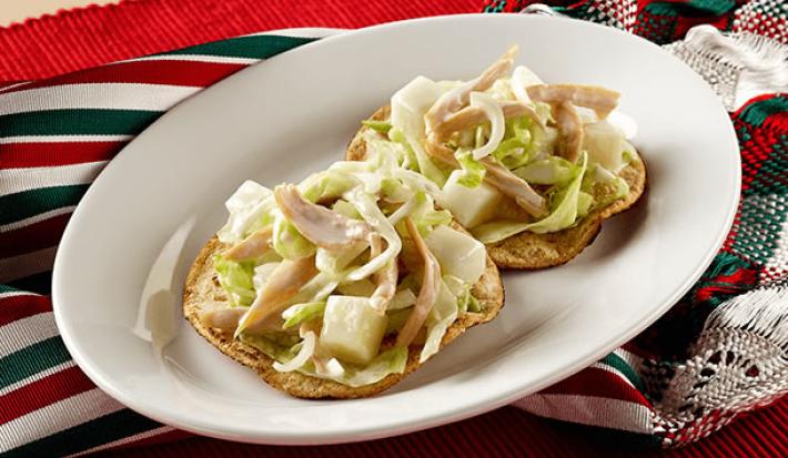 Tostadas de salpicon de pollo