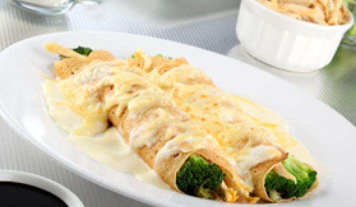 Crepas con brócoli y pollo