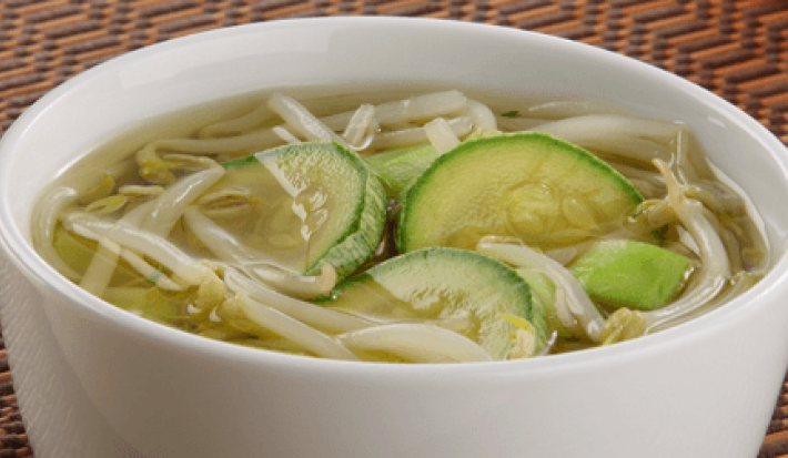 Receta de Sopa de germinado de soya | Recetas Nestlé Receta de Sopa de germinado de soya | Recetas Nestlé