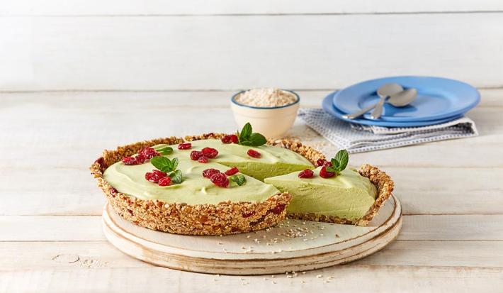 Postre frío de aguacate con queso