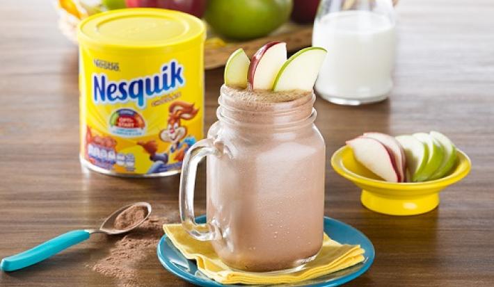 Licuado choco-manzana