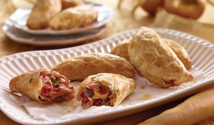 Empanadas de atún a la vizcaina