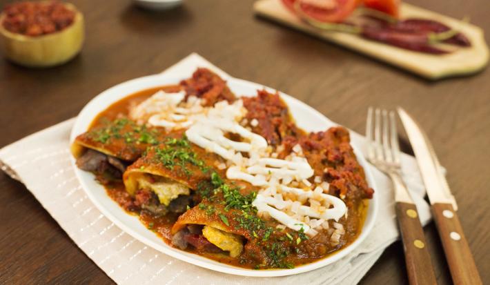 Enchiladas tricolor