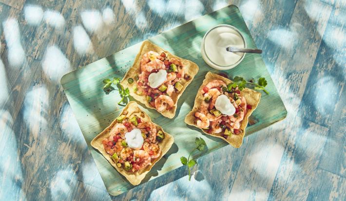 Tostadas de ceviche de camarón a la mexicana