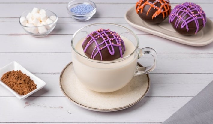 Cocoa Bombs Cocoa Bombs