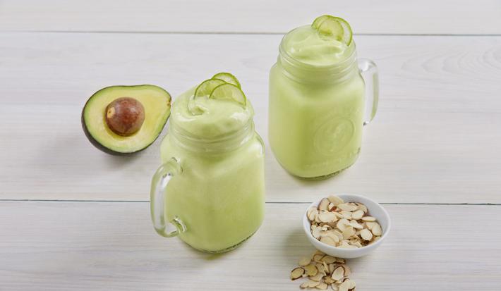 Smoothie de aguacate y cítricos Smoothie de aguacate y cítricos