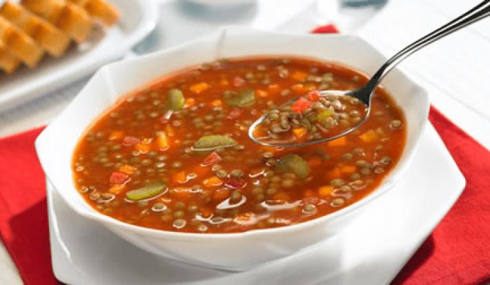 Sopa de Lentejas al Orégano Sopa de Lentejas al Orégano