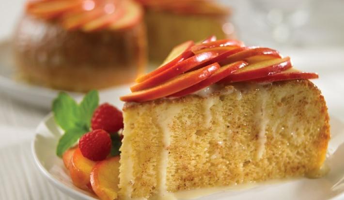 pastel de tres leches con manzana y canela deslactosado