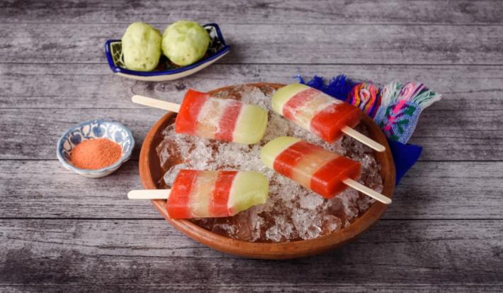 Paletas de Tuna con Chamoy