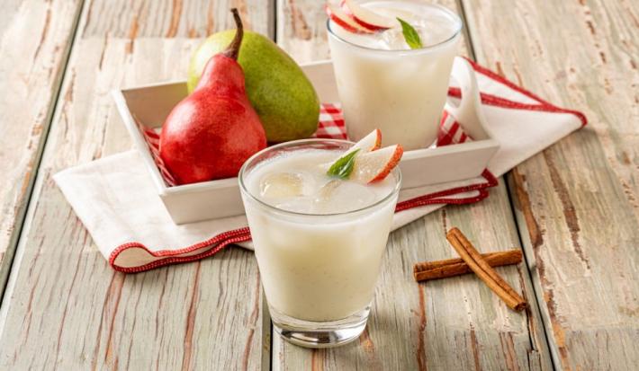 Agua de Pera con Canela Agua de Pera con Canela