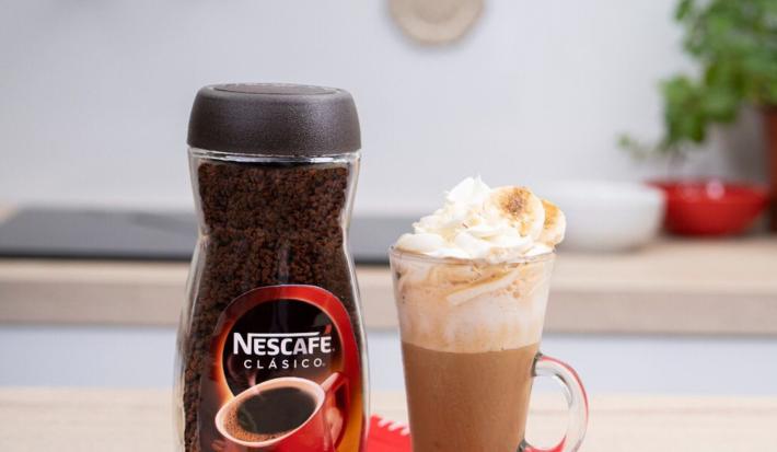 Frappé de café con plátano Frappé de café con plátano