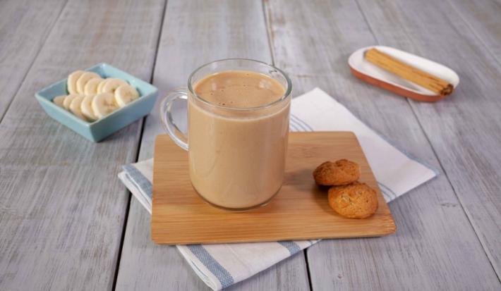 ATOLE de DULCE de LECHE con PLÁTANO preparado con Dulce de Leche LA LECHERA®