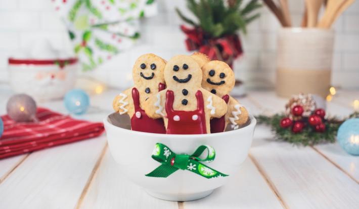 GALLETAS de JENGIBRE DECORADAS preparadas con Leche Condensada LA LECHERA®