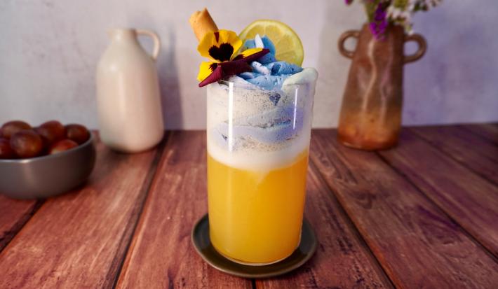 Float Tropical