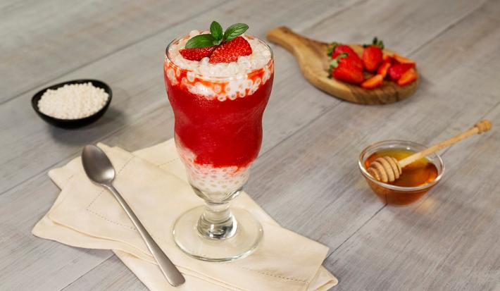 Postre frío de fresa y tapíoca