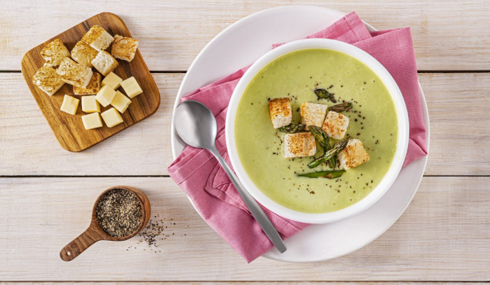 Crema De Queso Con Espárragos