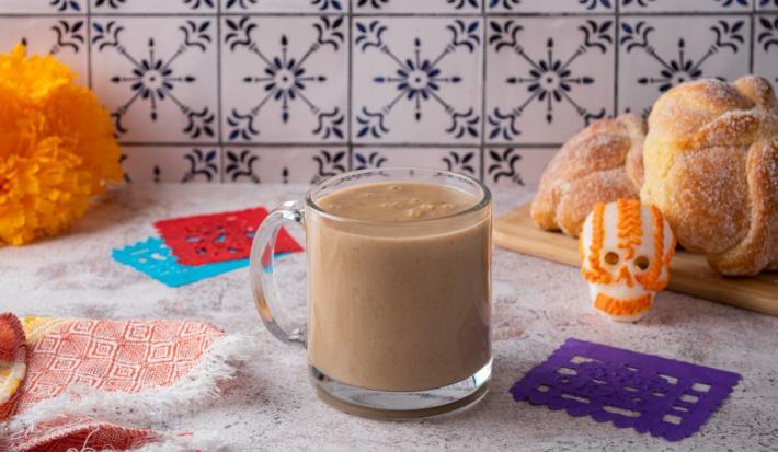 Atole de Pan de Muerto