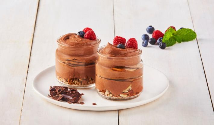 Postre de chocolate con nuez Postre de chocolate con nuez