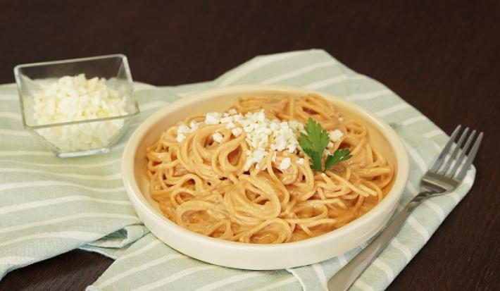 Espagueti con salsa de chipotle Espagueti con salsa de chipotle