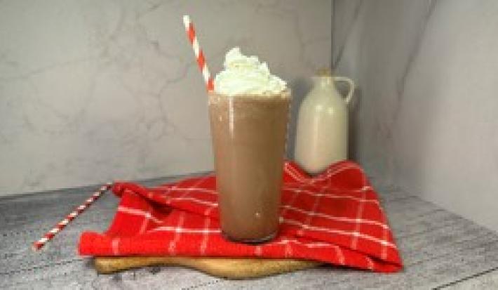 Malteada de Carlos V con Horchata