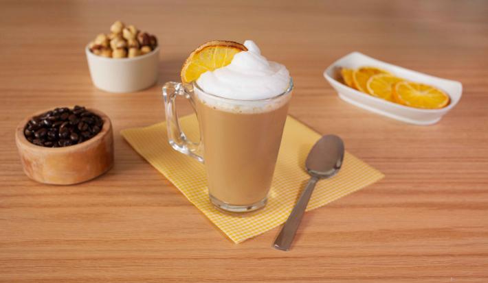 Café con naranja avellana