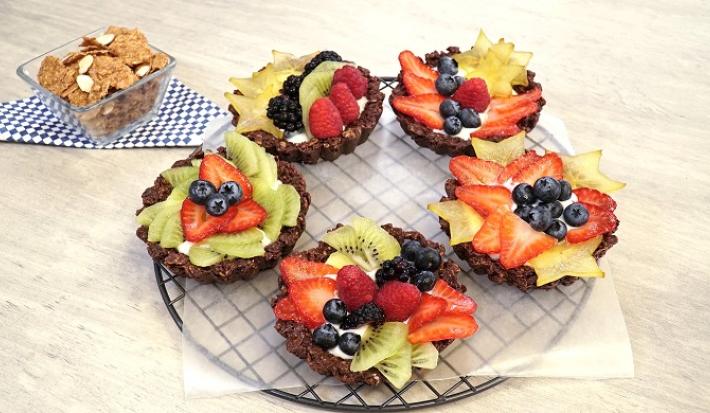 Mini tartas de cereal y fruta Mini tartas de cereal y fruta